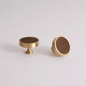 Кнопка Wooden
